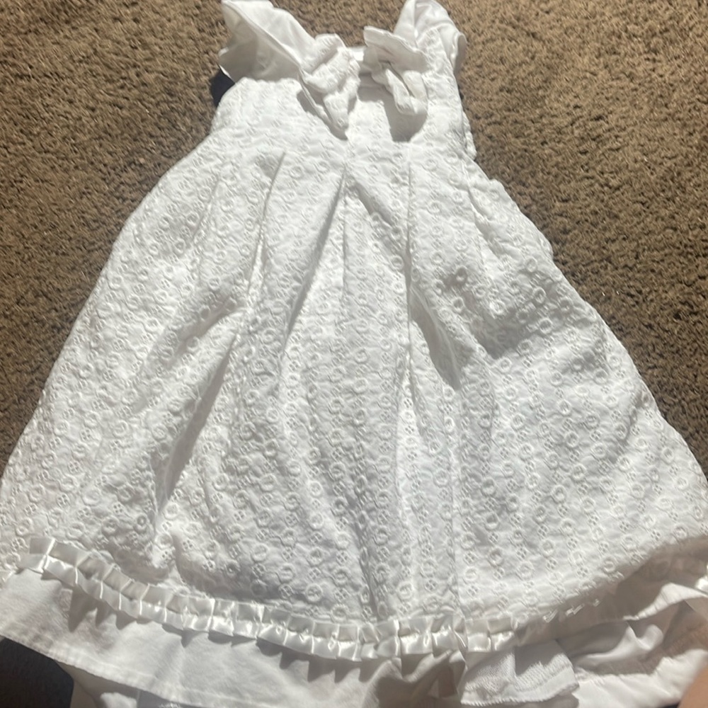Girls size 6 white dress